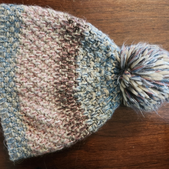 Lane Bryant knit hat with pompom - Picture 4 of 4